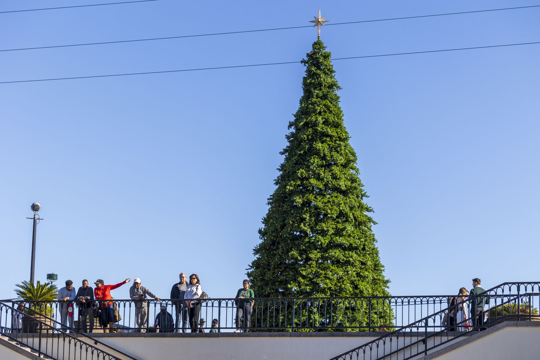 NO.christmasspirit.121923_152.JPG